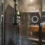 Apartment 2 Chambres, Balcons, Vue Imprenable, Climatisation - Palace Bleu *