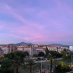 2 Chambres, Balcons, Vue Imprenable, Climatisation - Palace Bleu *
