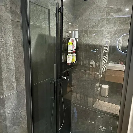 2 Chambres, Balcons, Vue Imprenable, Climatisation - Palace Bleu