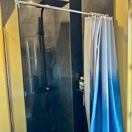 2 Chambres, Balcons, Vue Imprenable, Climatisation - Palace Bleu *
